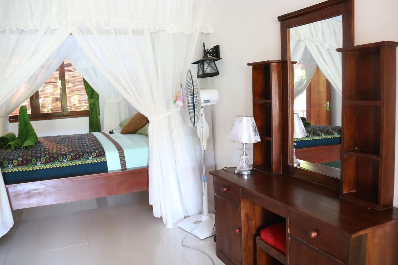Blue Star Bungalows & Cafe Amed Dış mekan fotoğraf